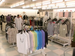 新商品入荷☆４月４日売出し開催