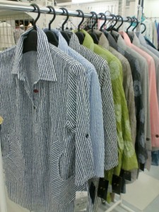 七分袖、麻・和紙混ニットなど新商品入荷！４月７日売出し開催！